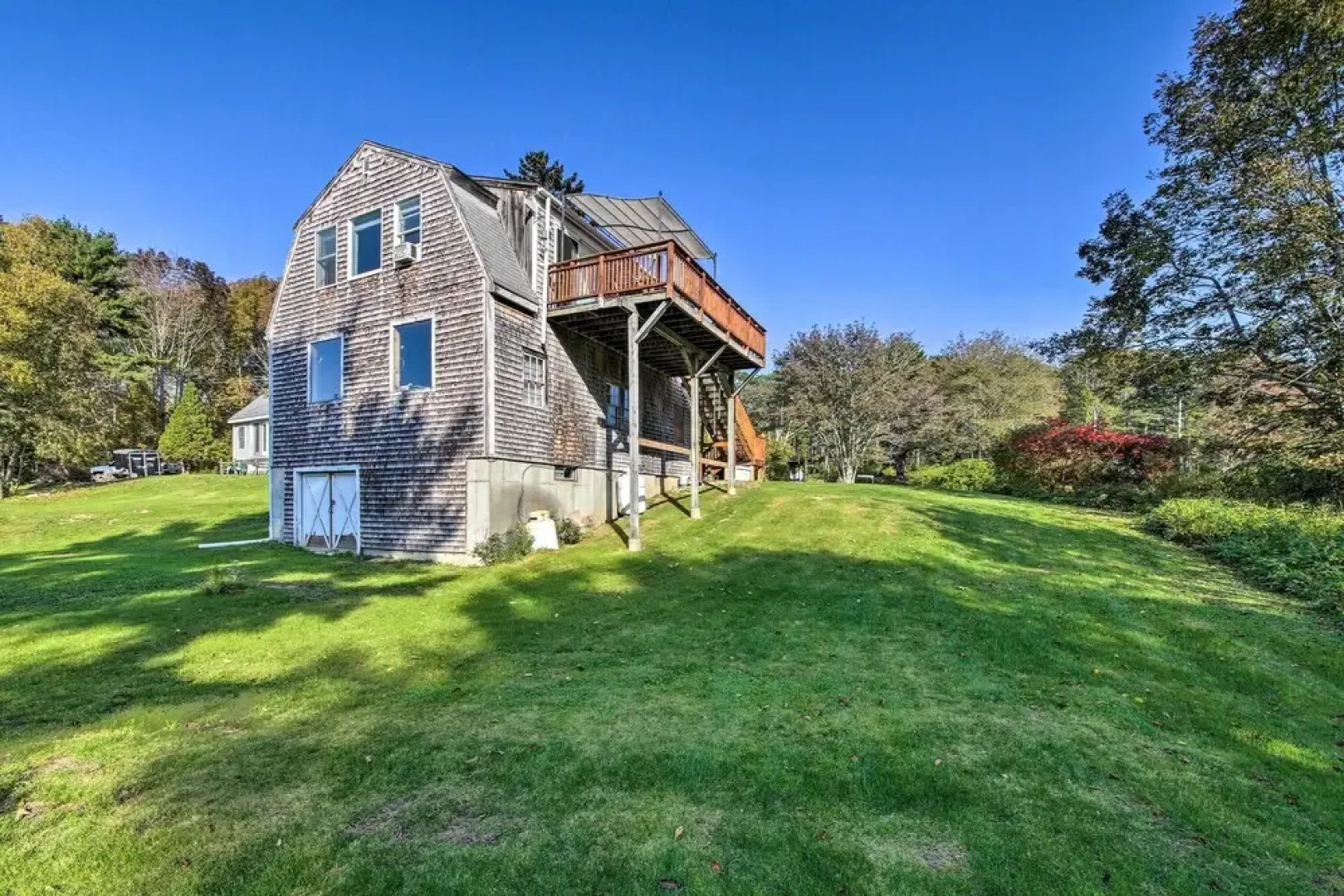 Boothbay Apt w/ Furnished Deck ~ 1 Mi to Bay