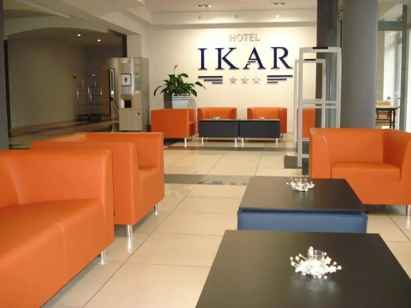 Hotel IKAR