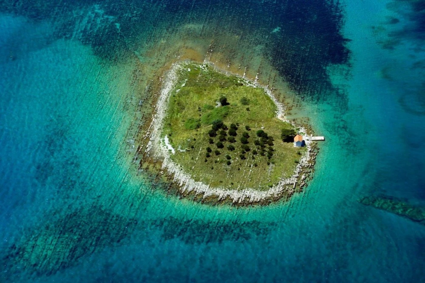 Pool Apartment Bakija 2