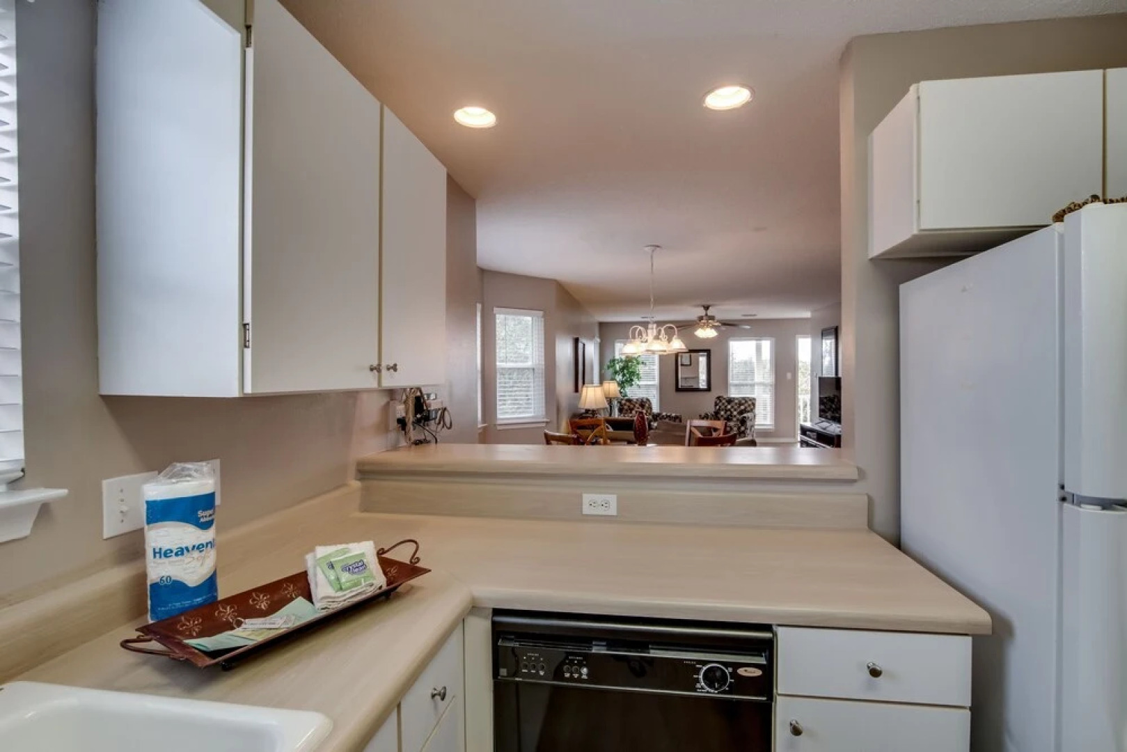 Summer Palace A 2 Bedroom Duplex by RedAwning