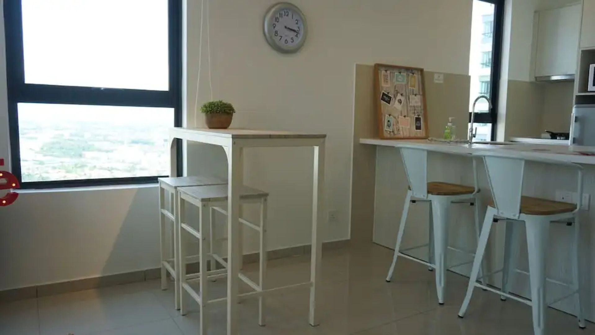 I-City, I-SoHo by HostAssist