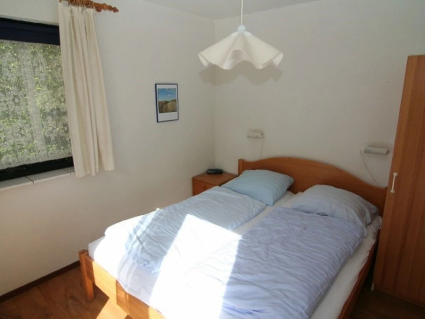 Detached Holiday Home with Dishwasher, Located on Texel