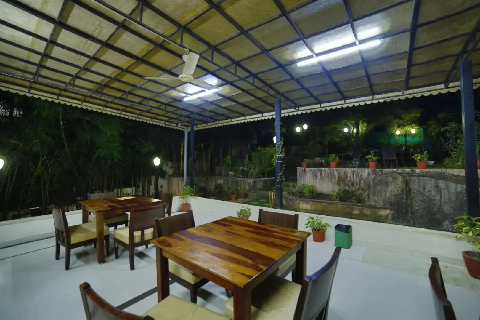 Hotel Shiv Villa by SAH