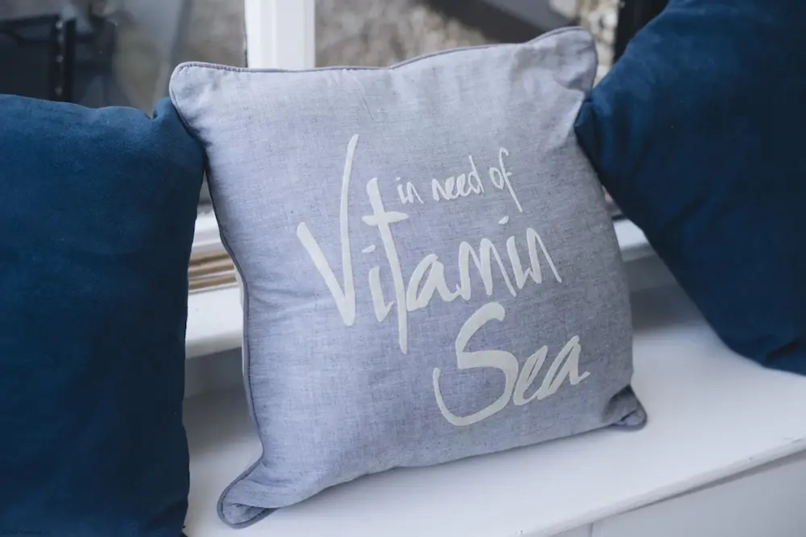 Portrush - Hope Cottage - sleeps 5 guests  in 3 bedrooms