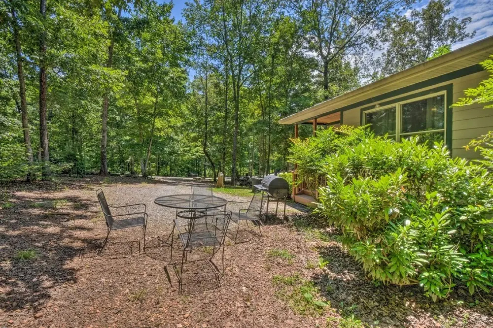 The Georgia Peach Cabin 8 Mi to Dwntn Helen