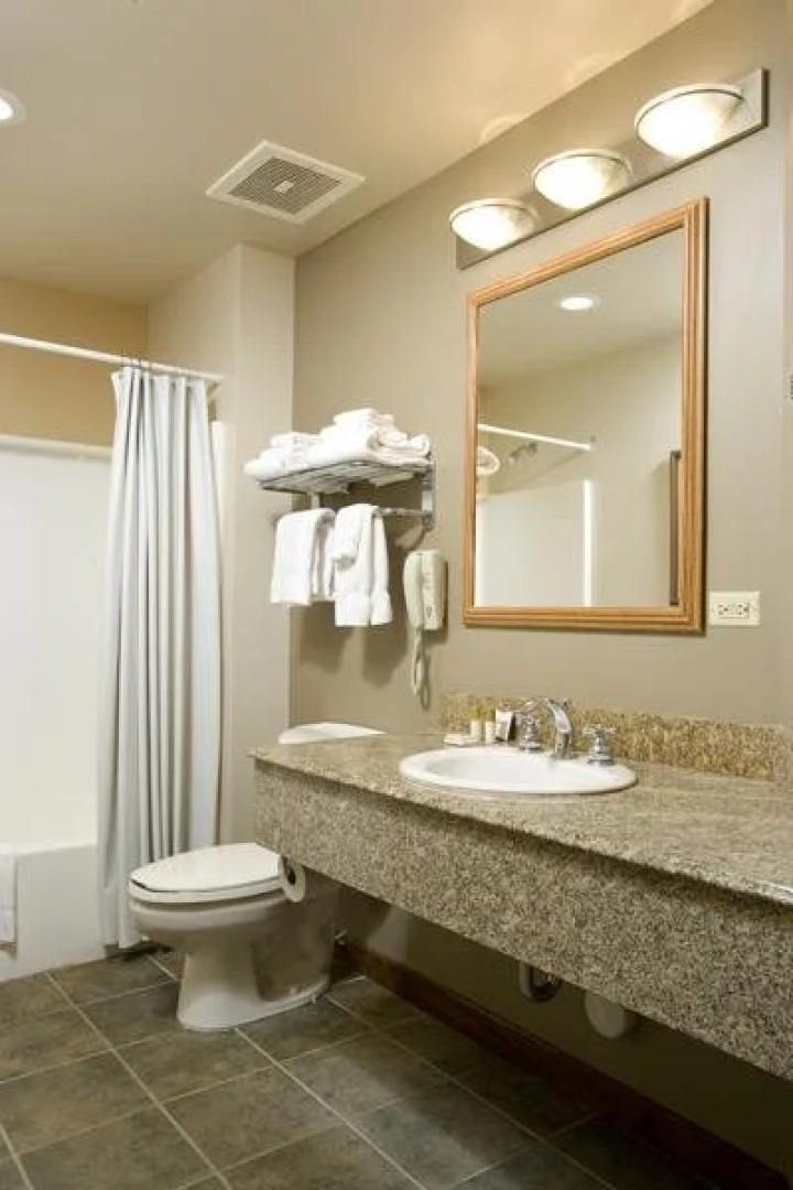 The Lodge at Cedar River, Shanty Creek Resort