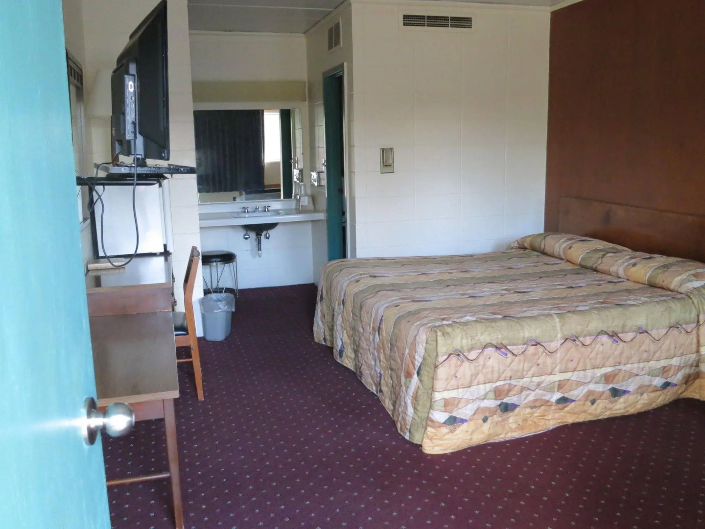 Hamilton Holiday Motel