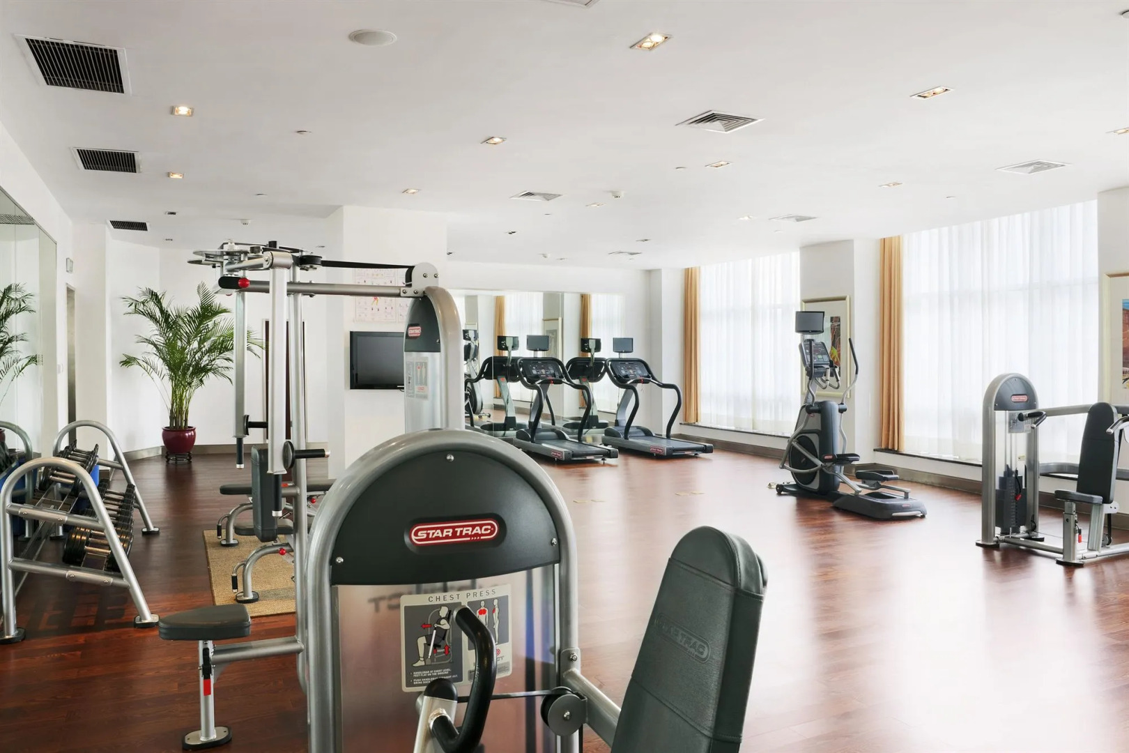 Crowne Plaza Yantai Seaview by IHG