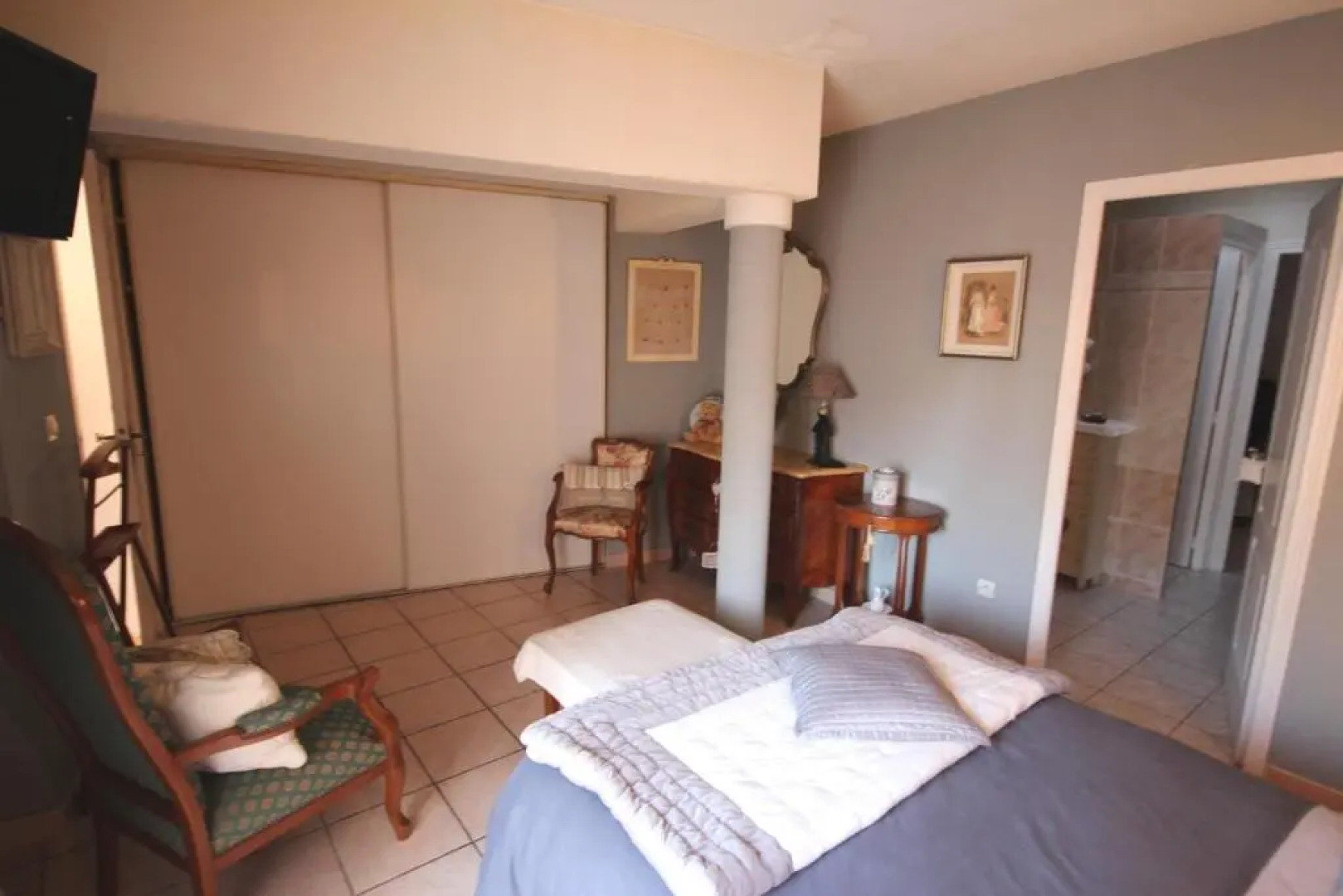 Bel Appartement climatisé de plain pied 80m de la mer grand séjour 2 chambres belle terrasse LXRM3