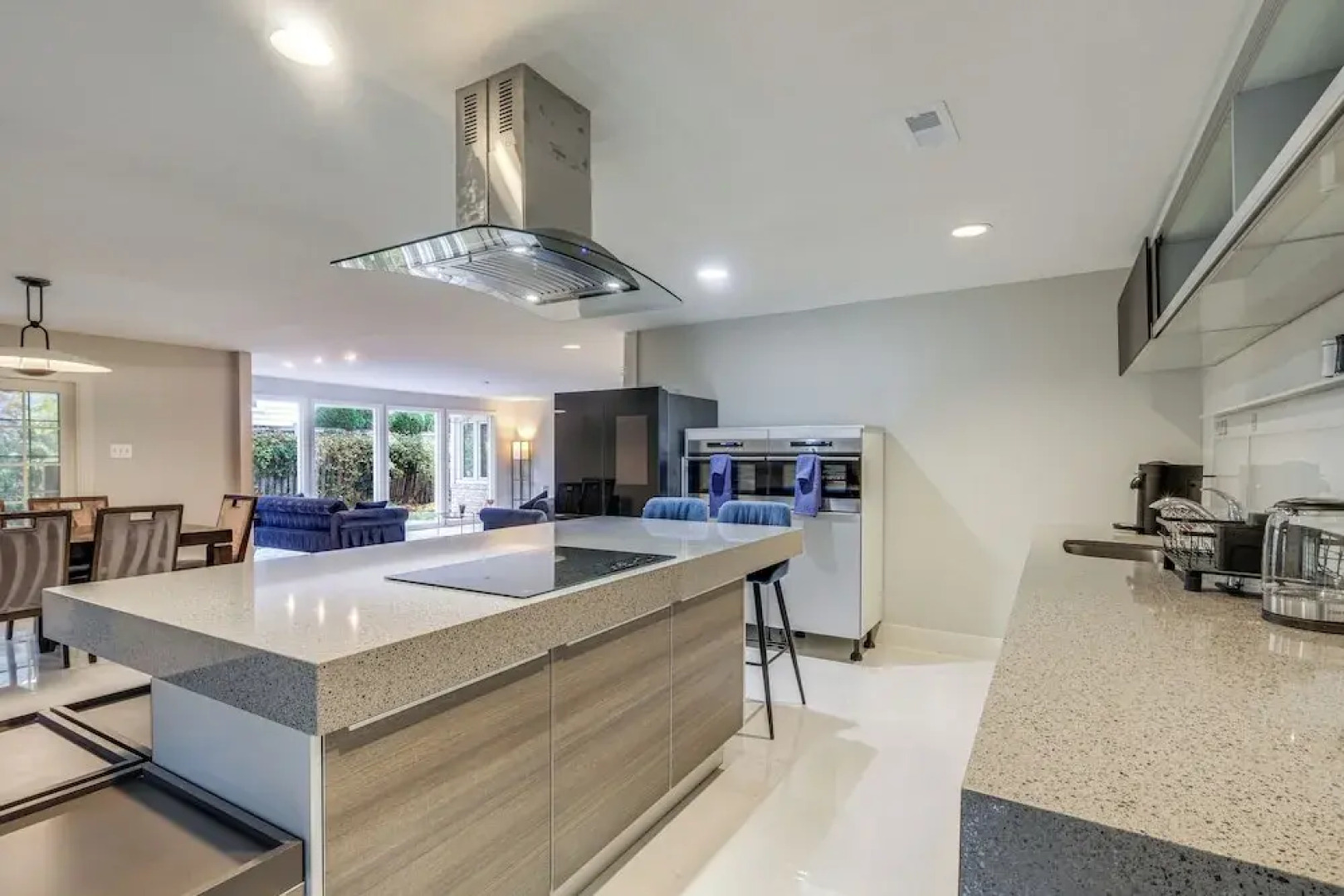 9 Mi to National Mall: Spacious Bethesda Retreat!