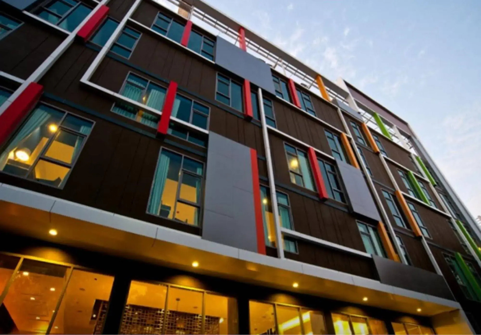 FX Hotel Metrolink Makkasan