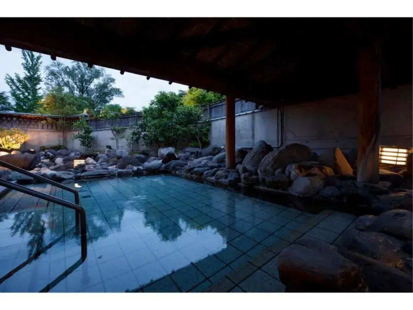 Hitohada-no-yado Kawakin