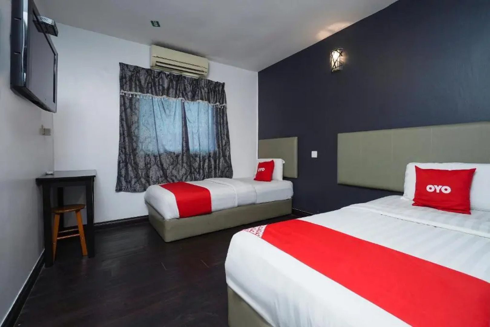 OYO 89895 Senses Budget Hotel