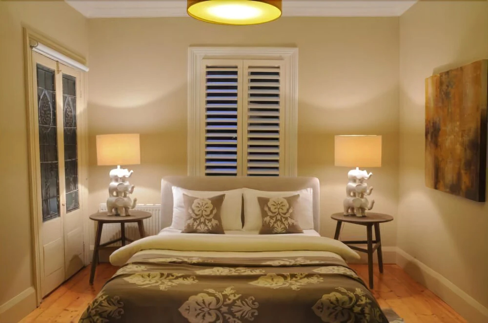 Chestnut & Maple Daylesford