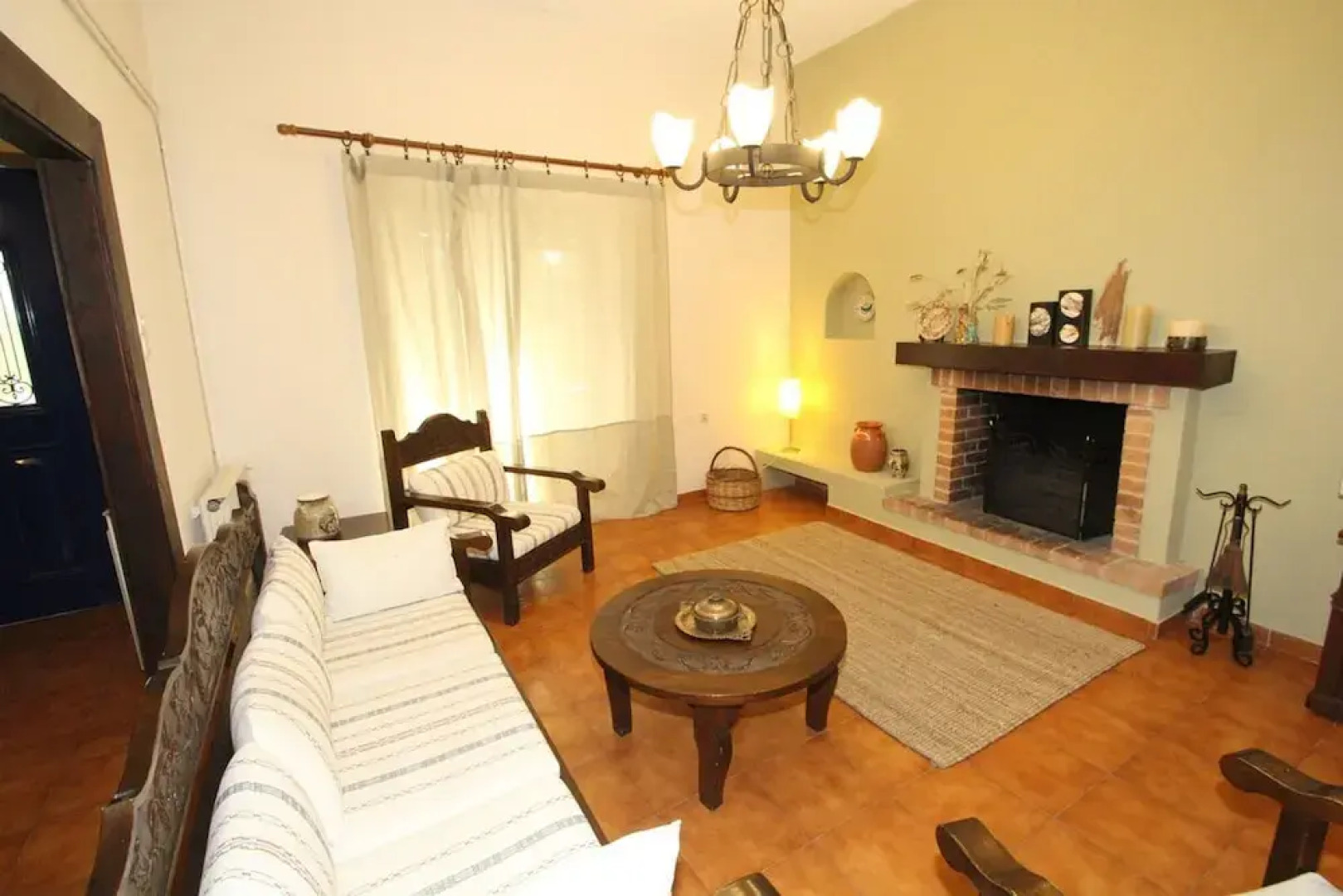 Fistiki House by Frangki