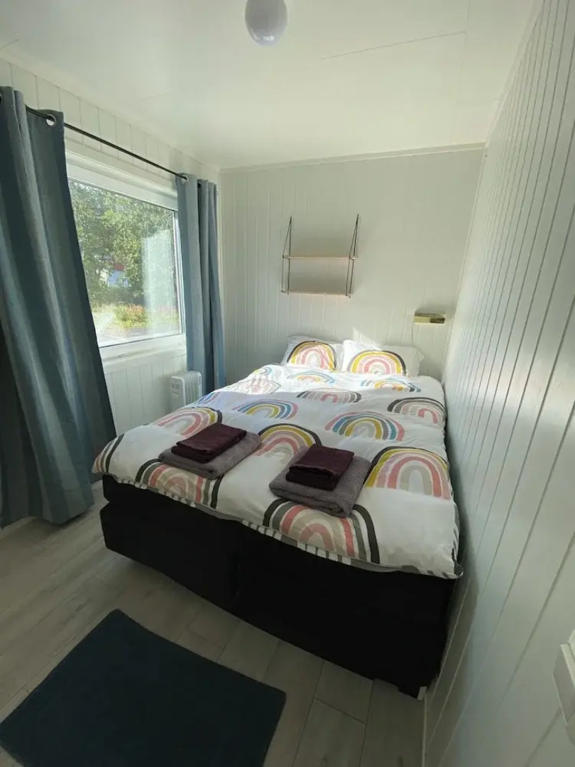 The house on the lake