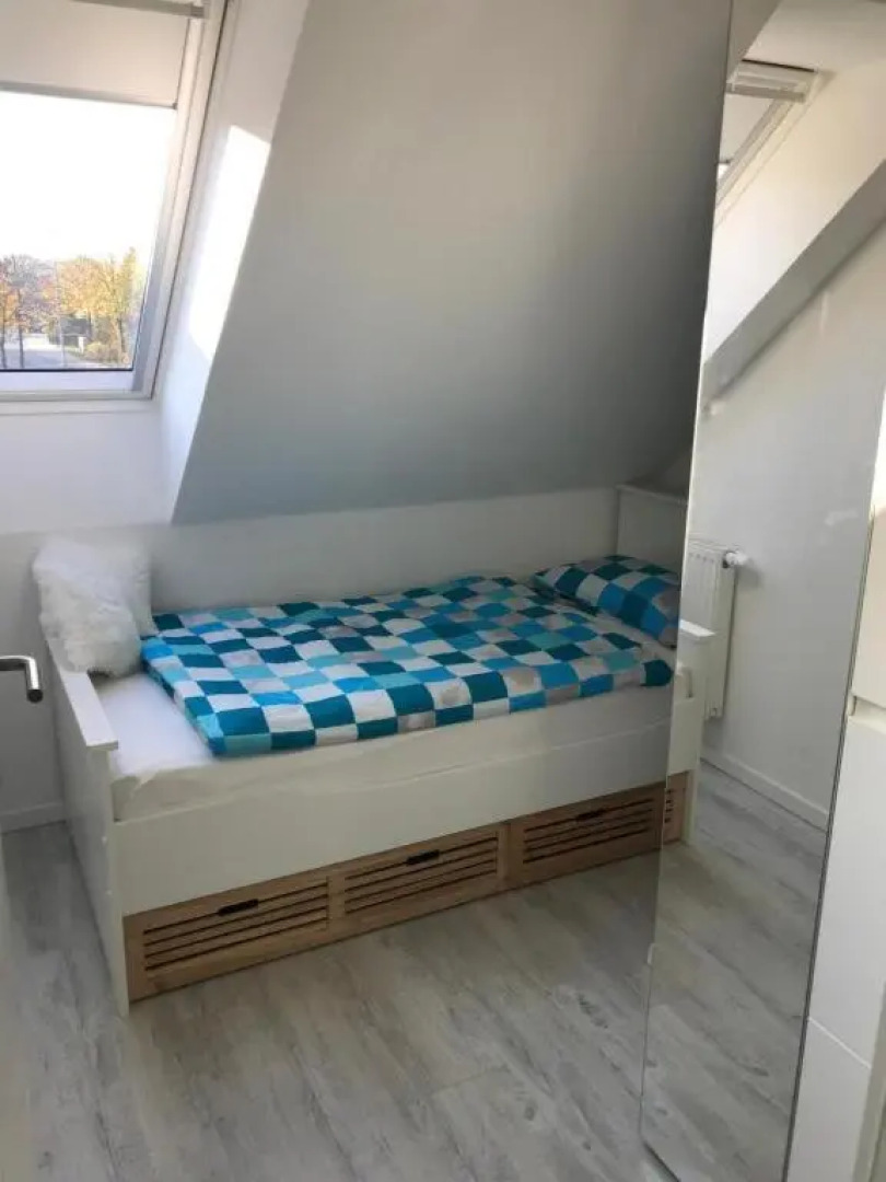 Zuhause Woanders - Kuhtrade