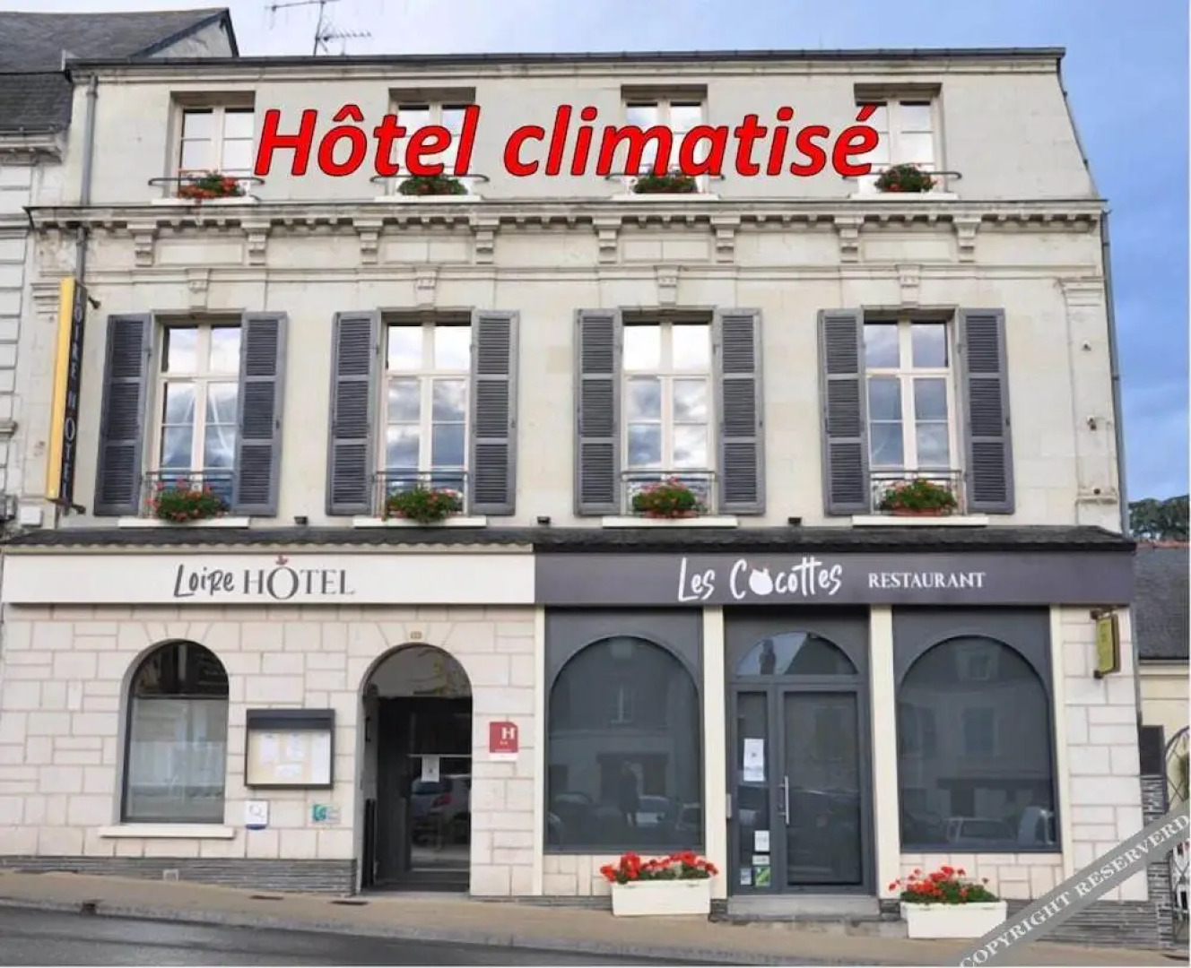 Logis Hotel Loire Hotel