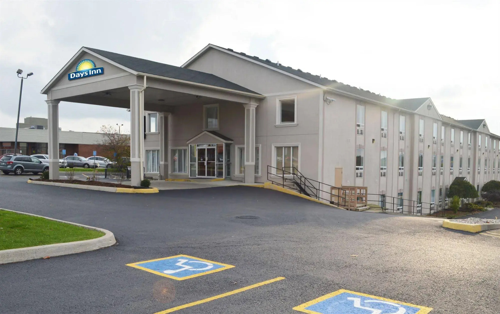 Spark by Hilton Woodstock