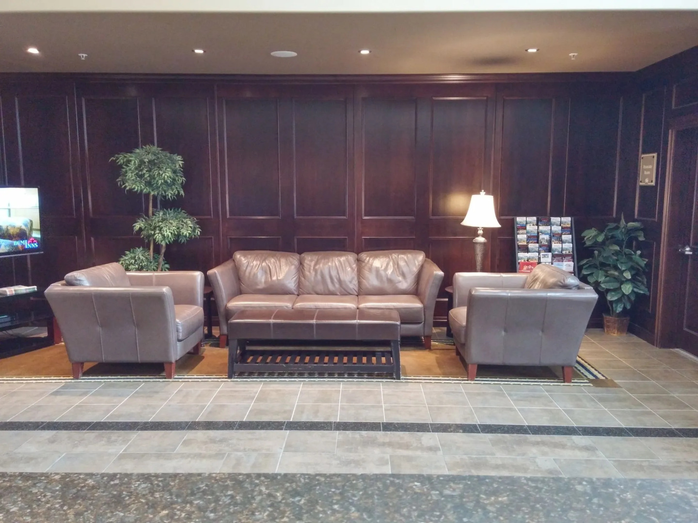 The Kanata Inn Fort Saskatchewan