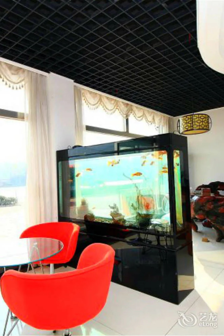 Galaxy Vanguard Boutique Hotel