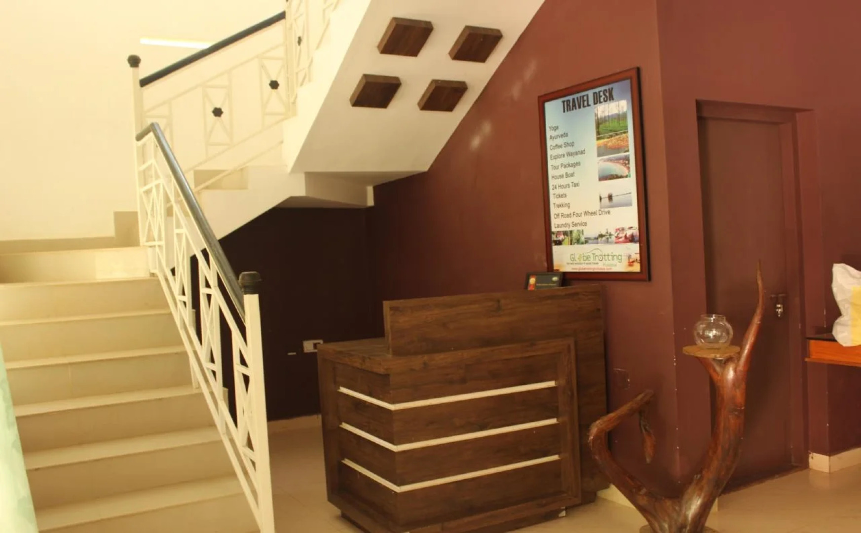 Globe Trotting Holidays Inn