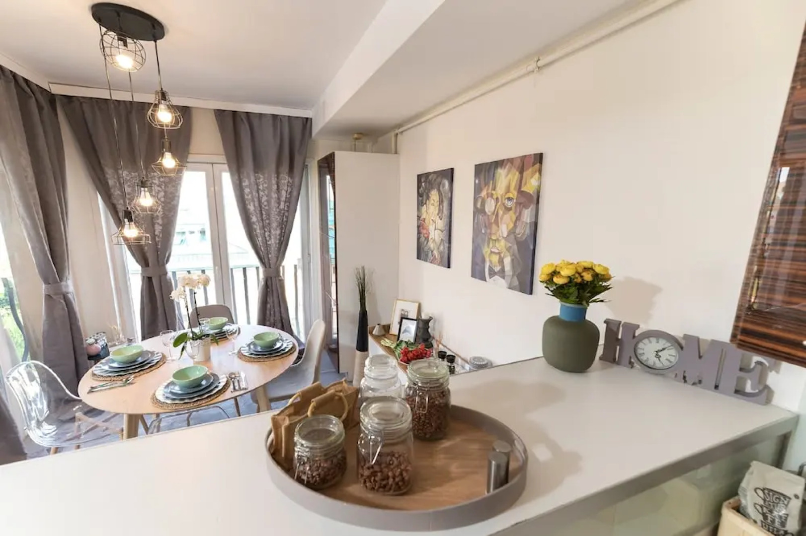 Bucharest Apartments DeLuxe