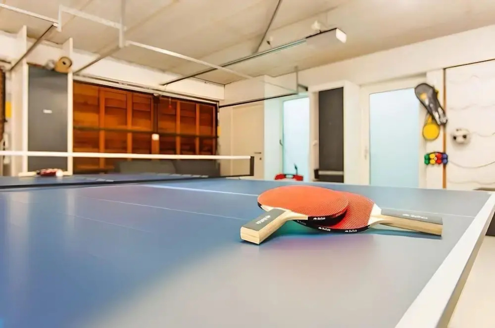 Lanaken Retreat Pool Jacuzzi and Sauna