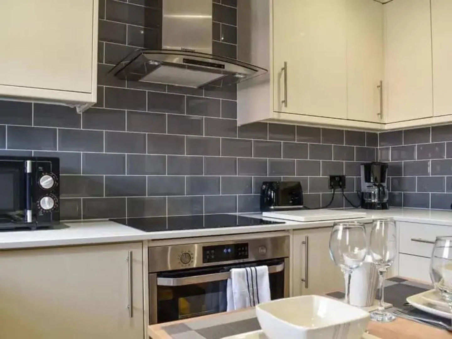 Impeccable 4-bed House in Barnsley