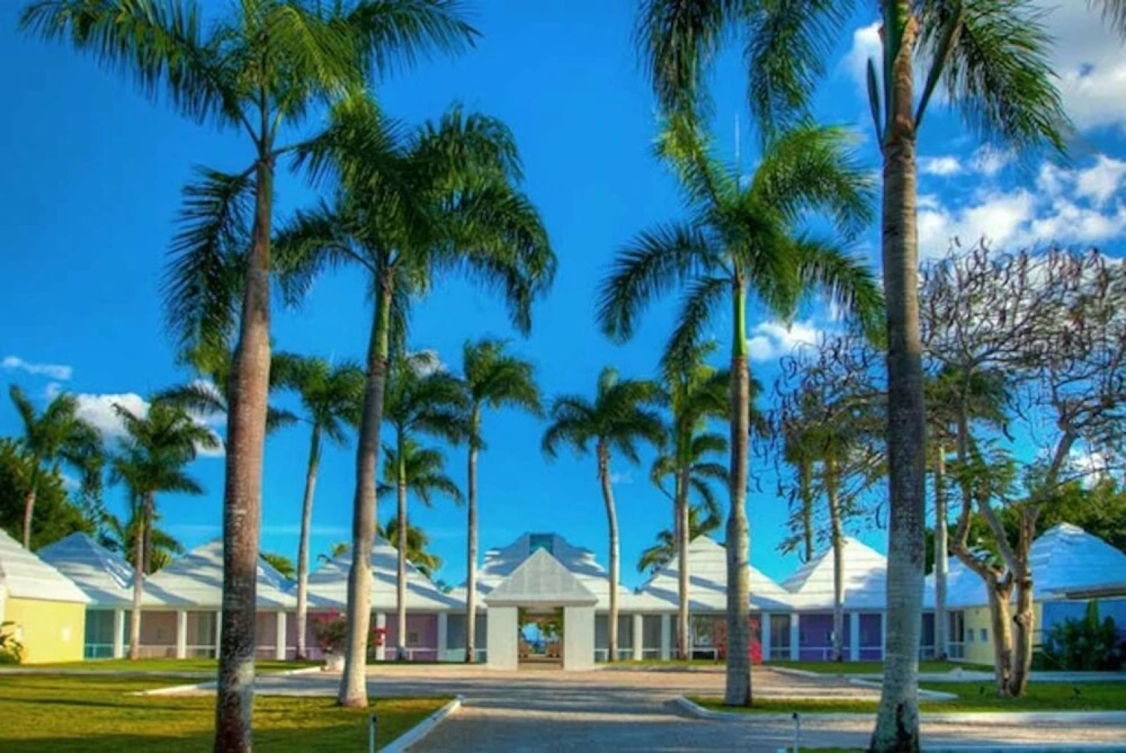 Casa Feliz by Unlimited Luxury Villas