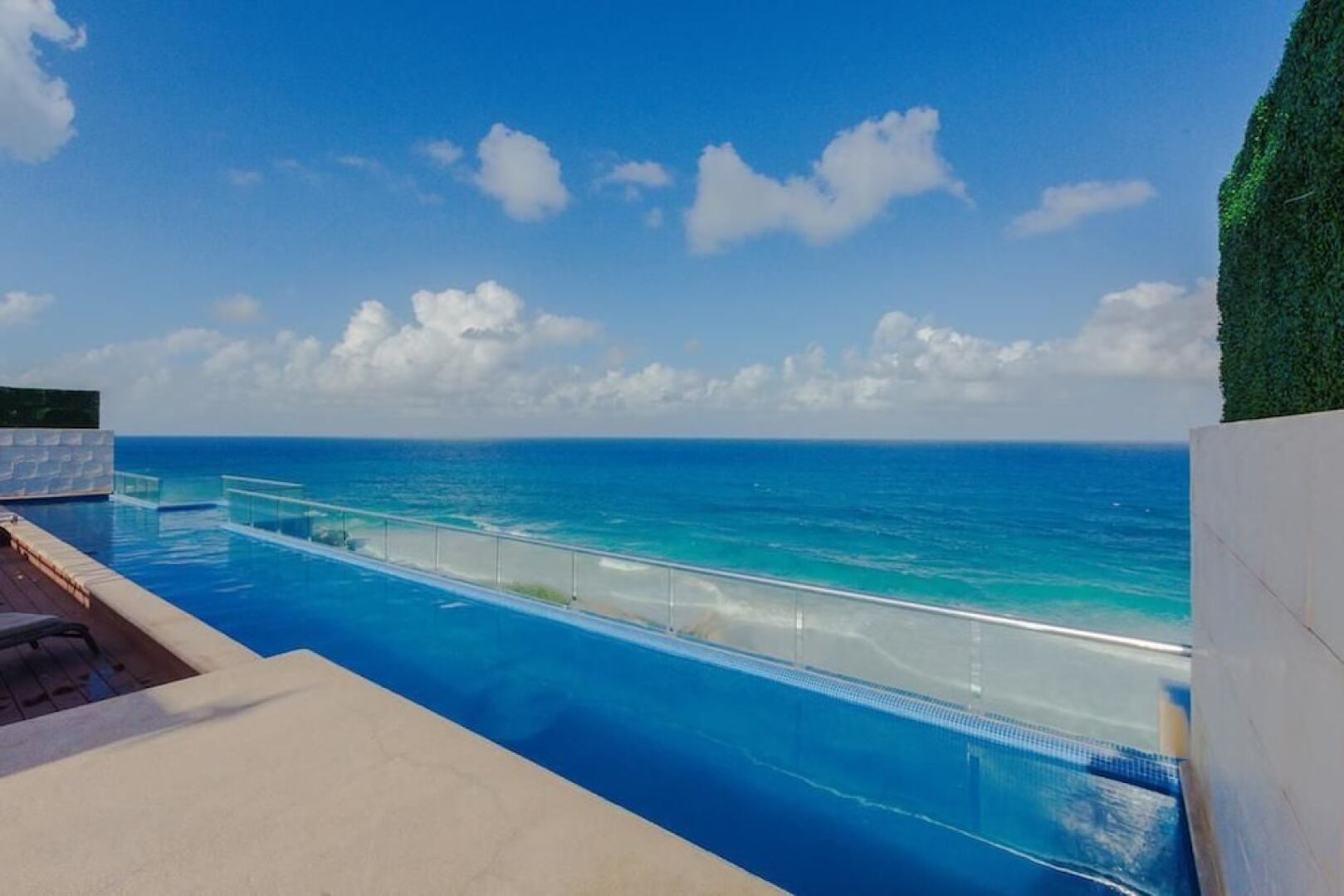 Isla 33 - One Bedroom Villa 2305