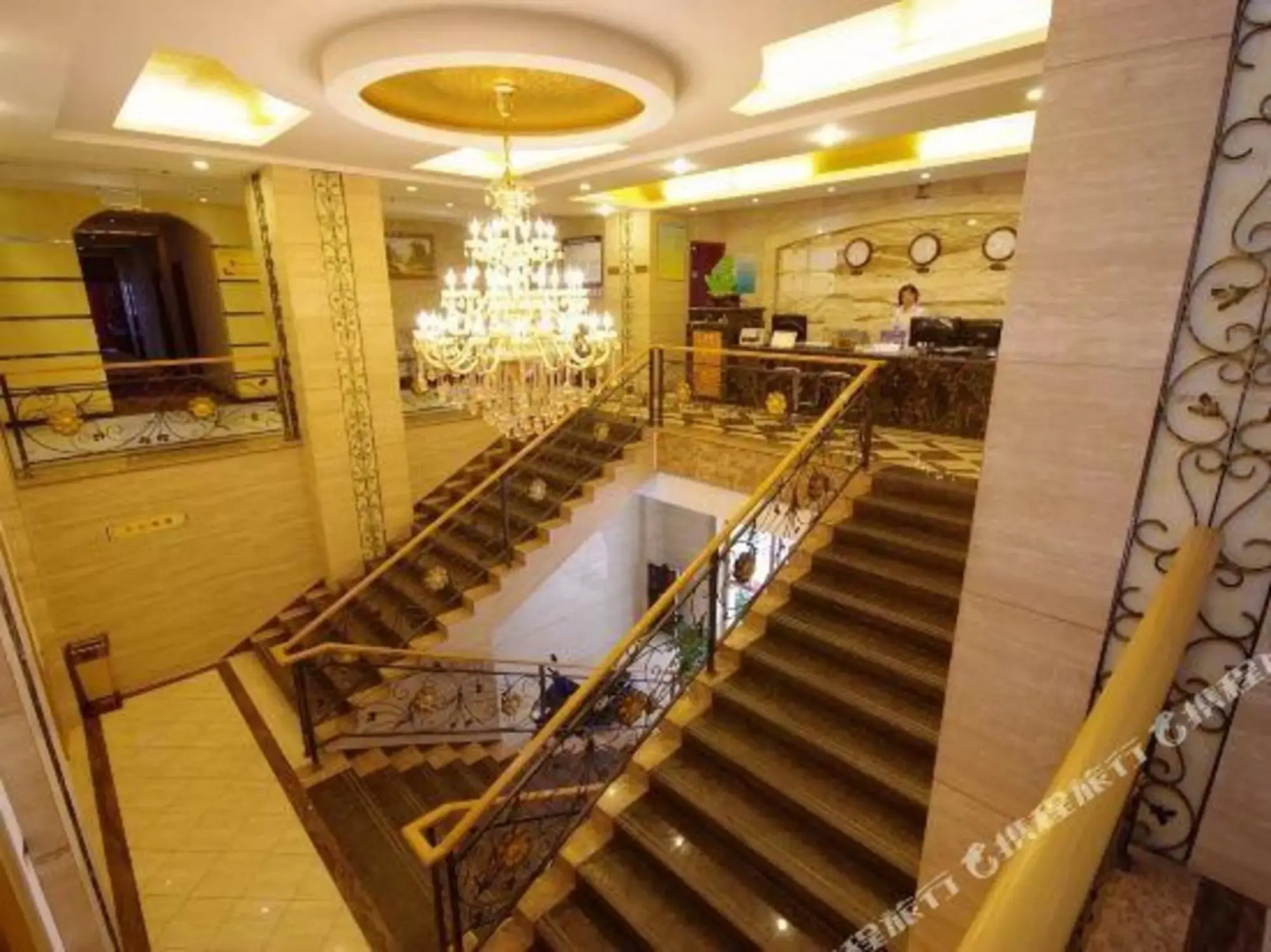 Xianyuan Business Inn