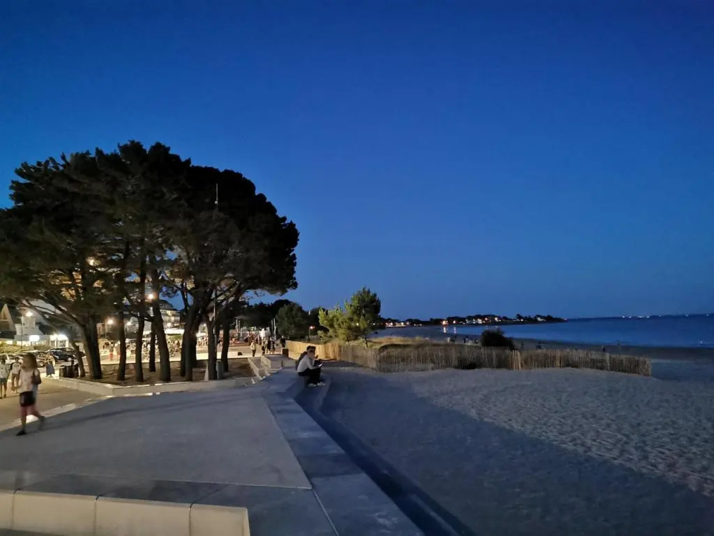 La Maison à Carnac avec son jardin clos de 2 à 6 personnes à 5 mn des plages