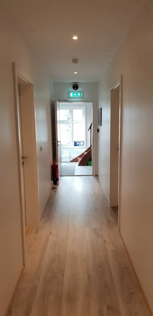 Við Lónið guesthouse