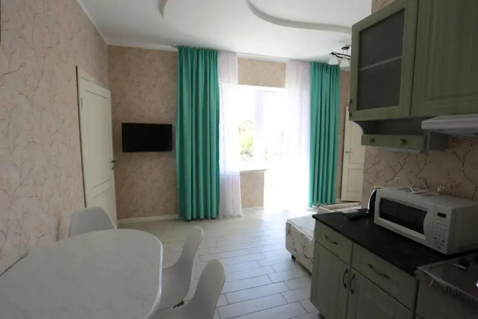 Inn Blaga-Paradise