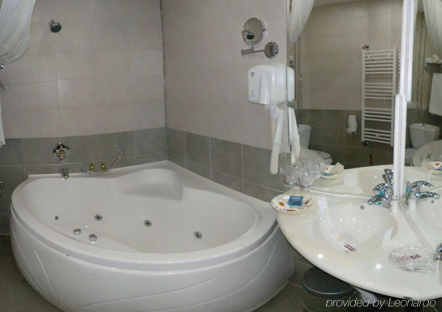 Relax Comfort Suites