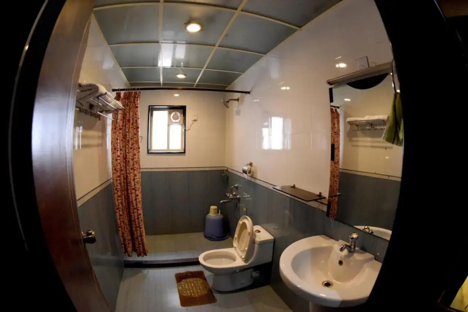 Sharada International Hotel