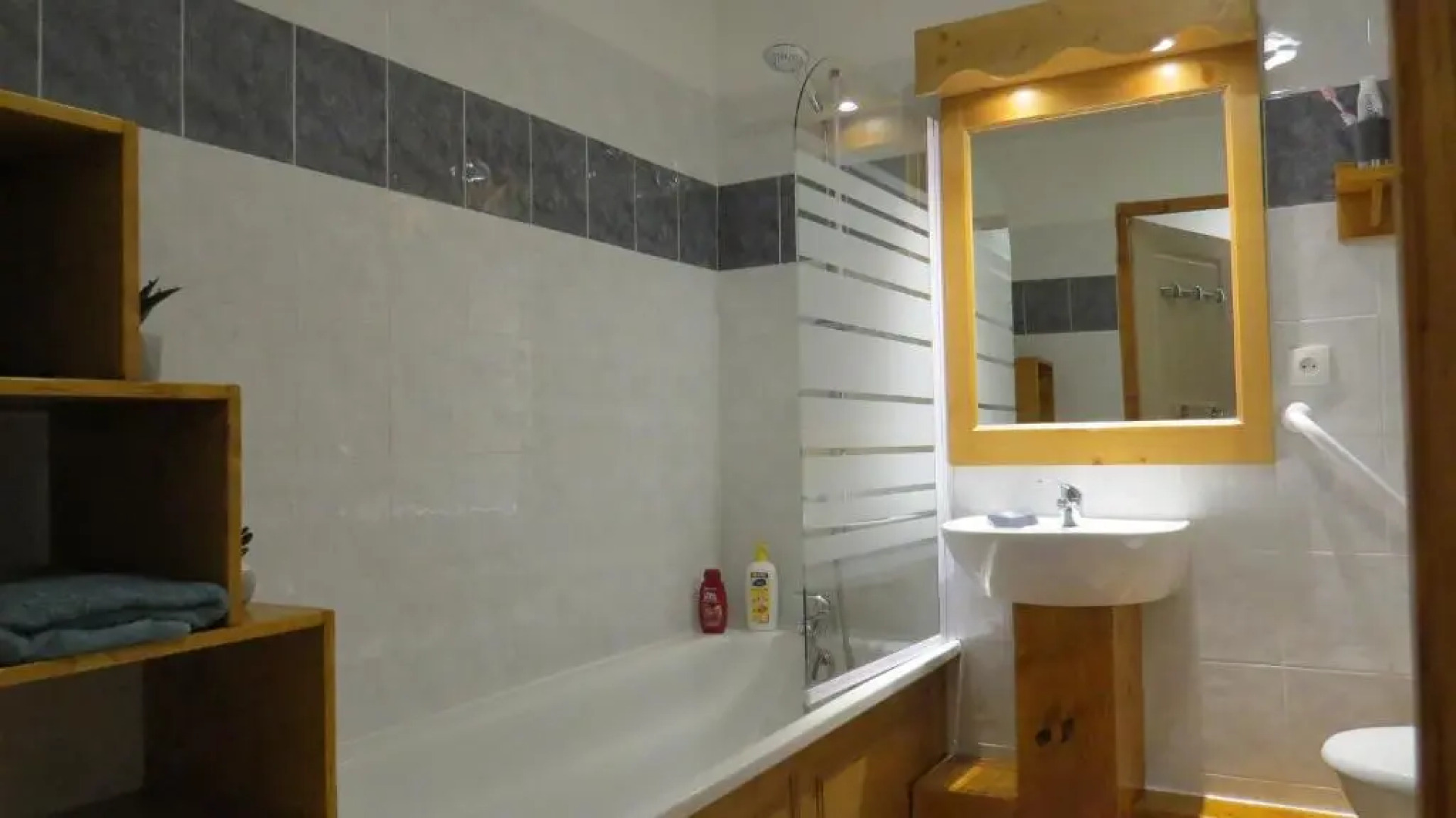 Les Orres 1800 Appartement vue exceptionnelle avec parking privatif