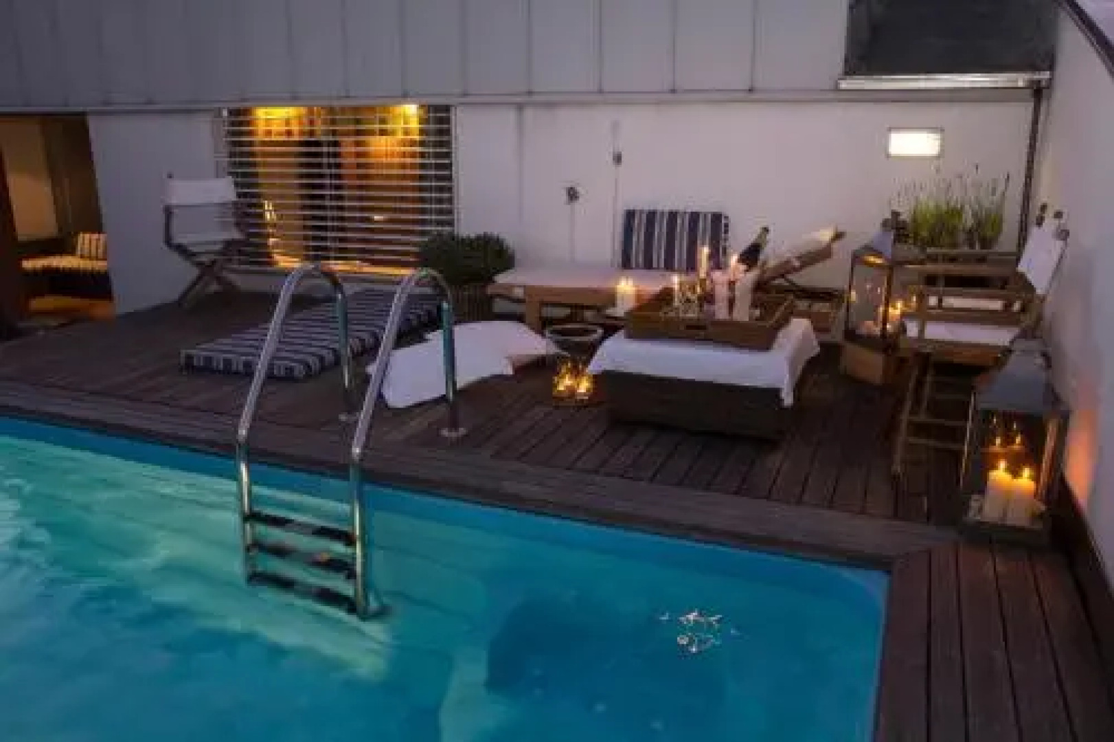 Pavi Apts Ljubljana - Private Rooftop Swimming pool