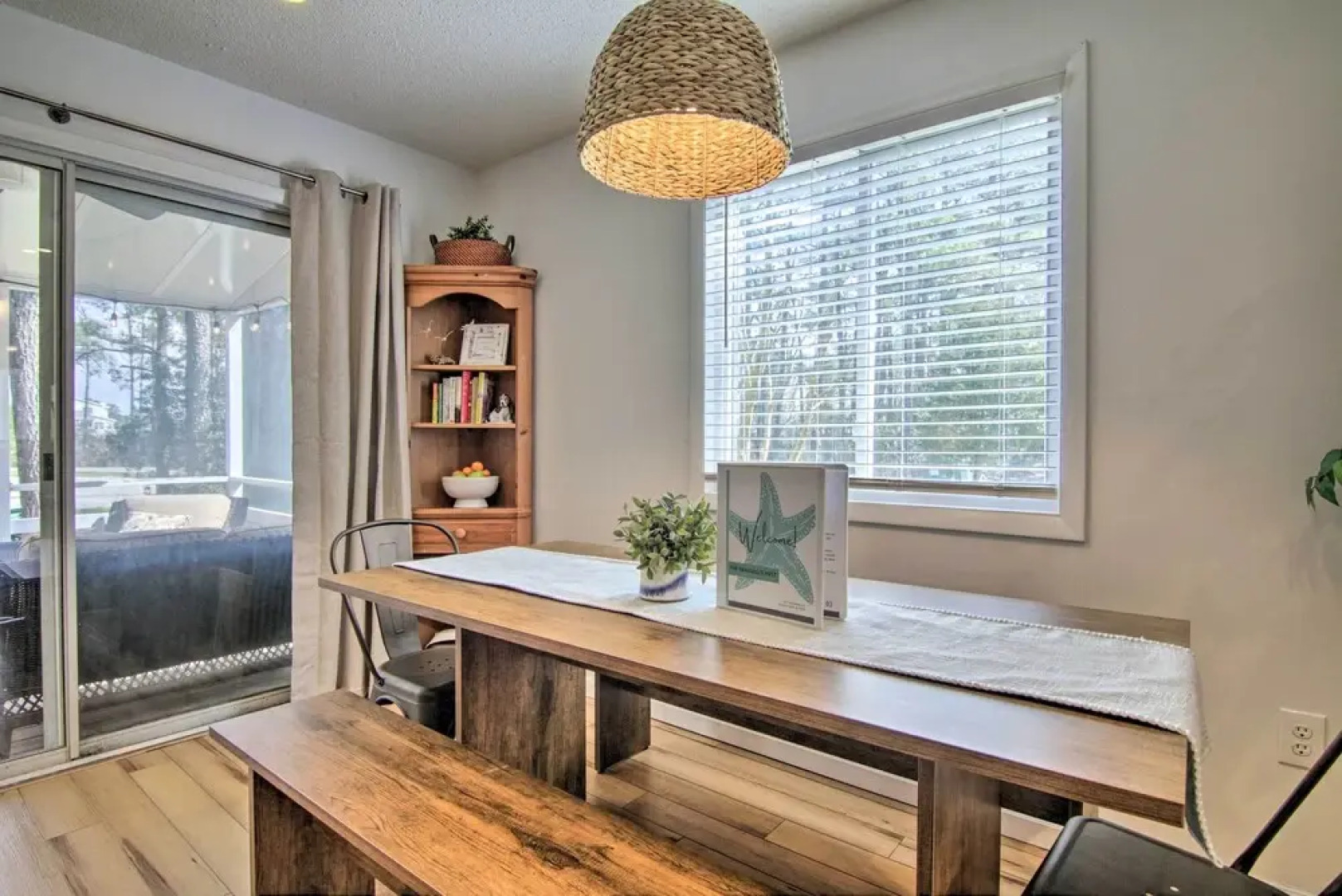 1 Mi to Beach & Boardwalk: Family Townhome