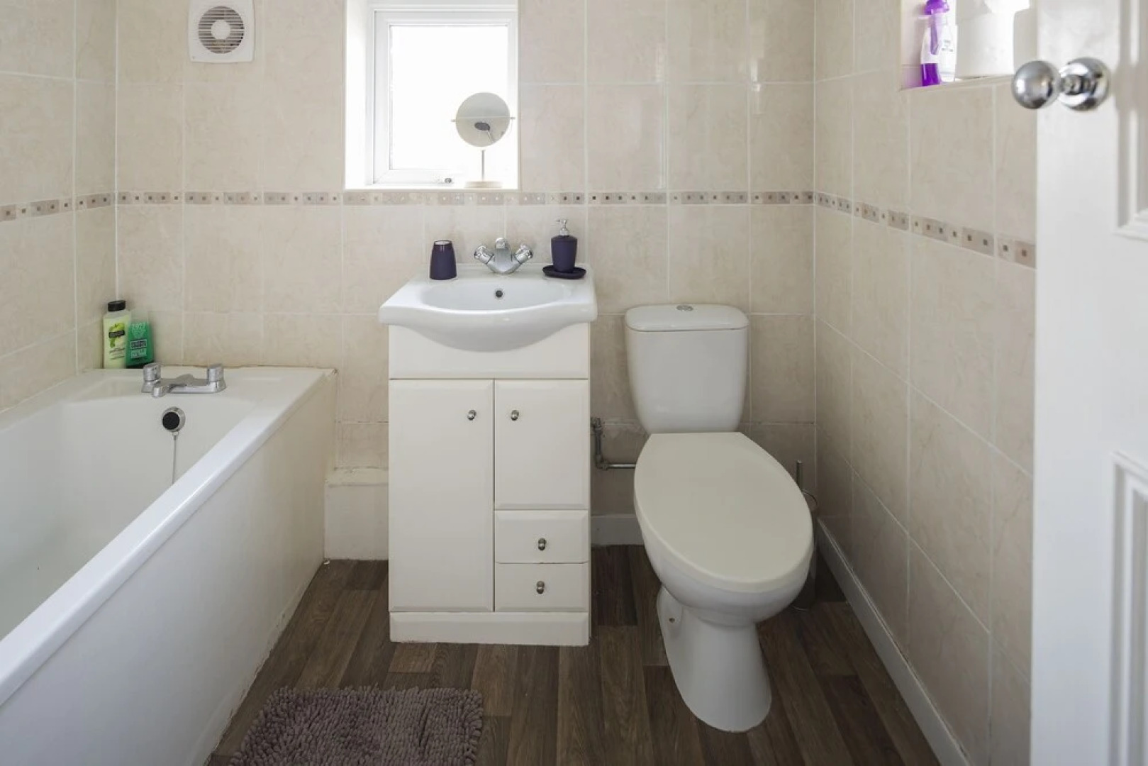 Cecil House by Kasar Stays