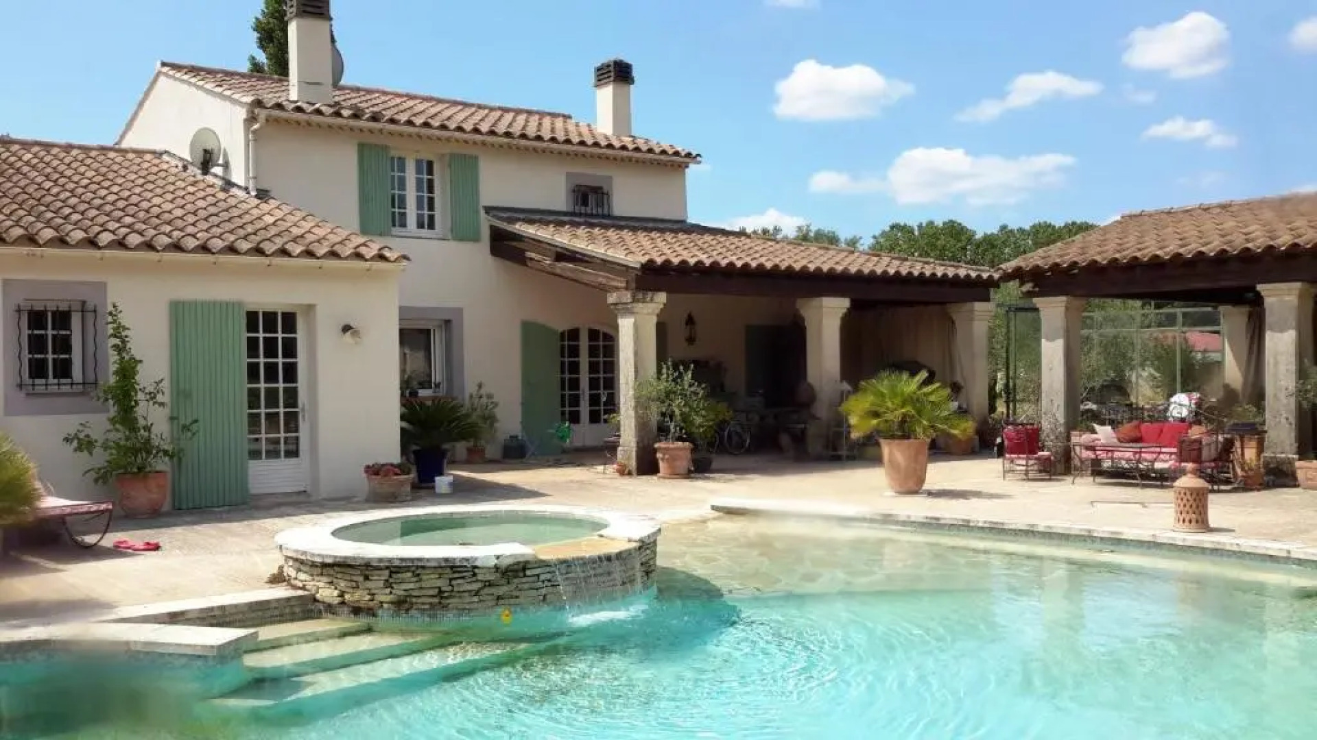 Clos St Jean Baptiste