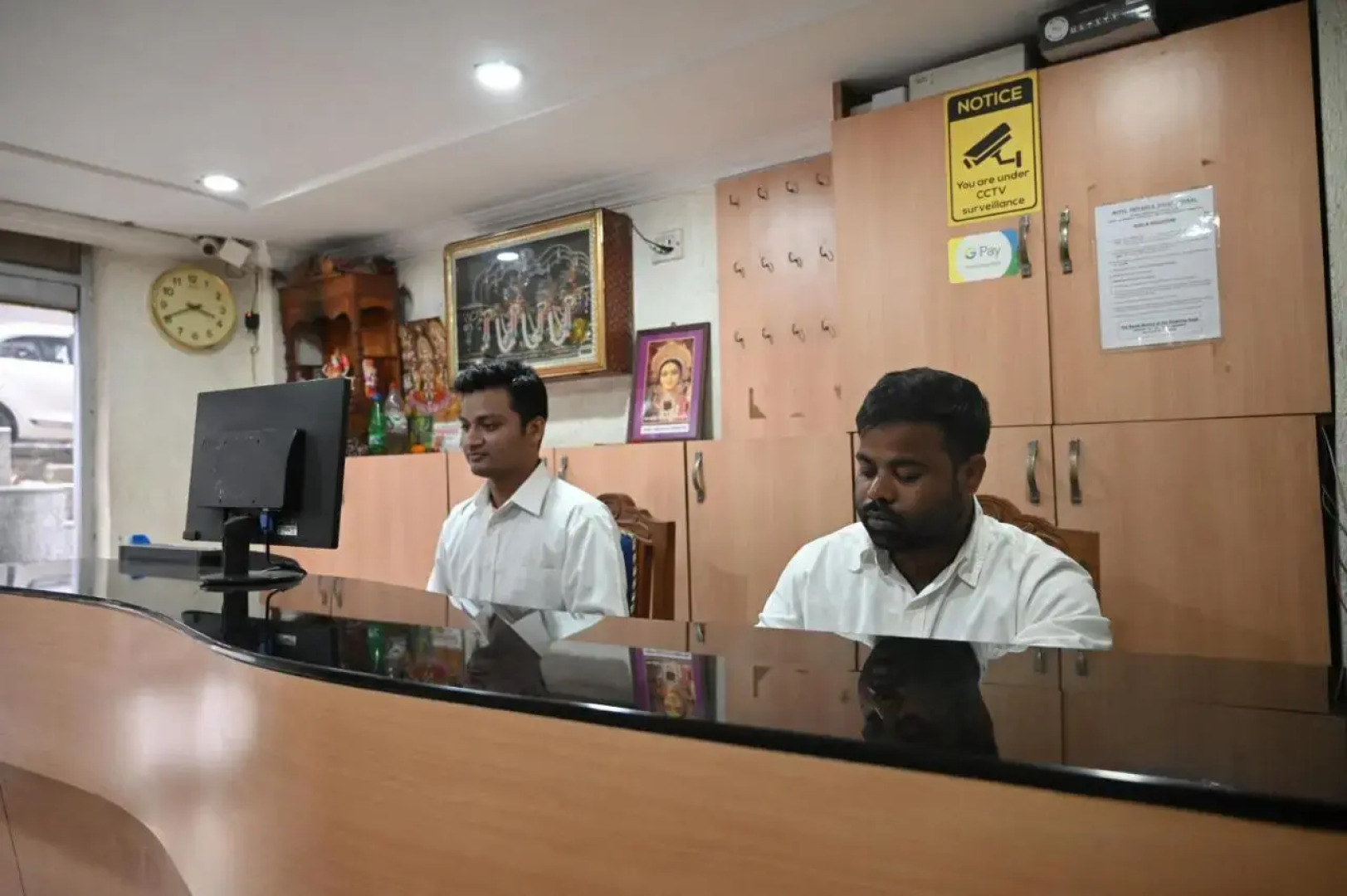 OYO 27950 Hotel Priyanka International