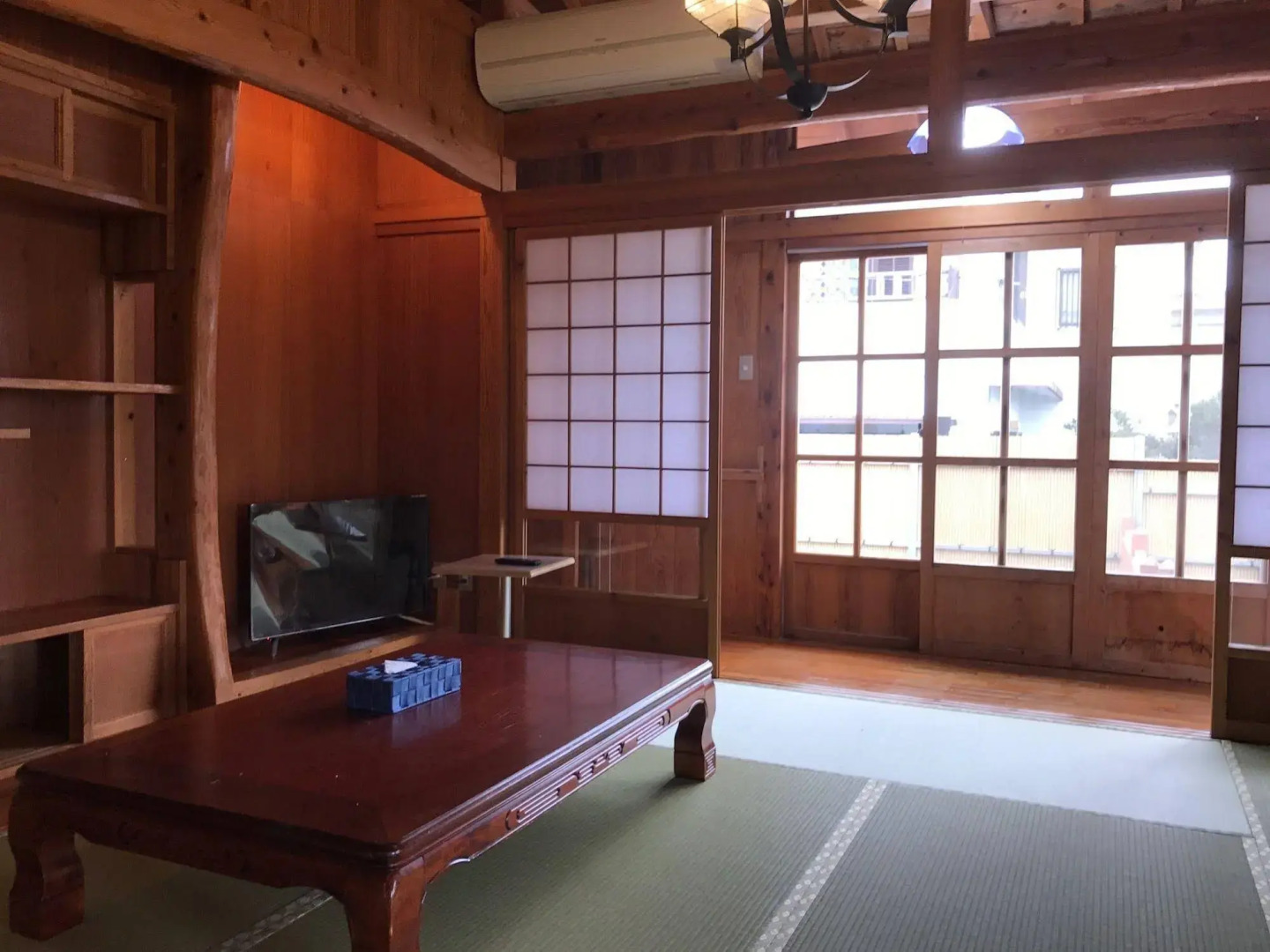 Traditional Villa Kin Shibiranka