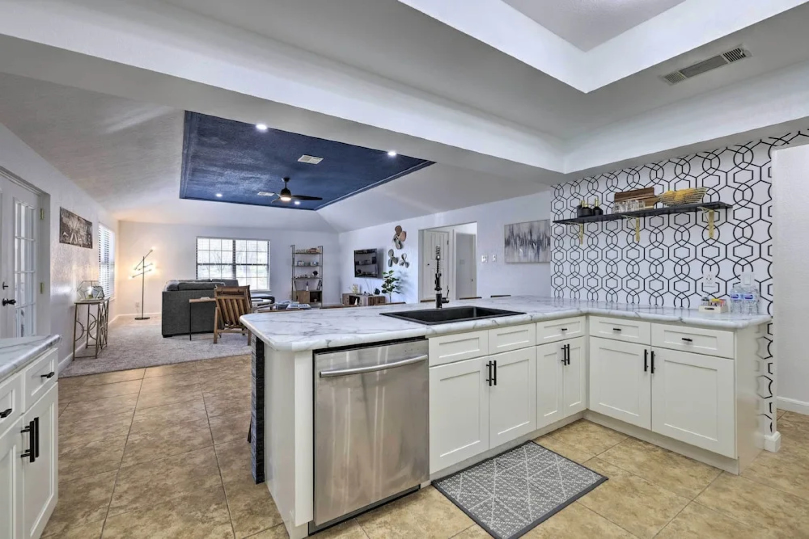 Riverfront Seguin Home w/ Dock: 3 Mi to Dtwn!