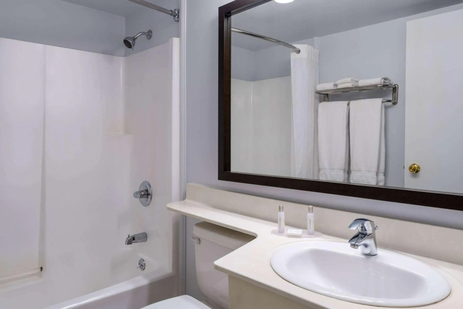 Travelodge Suites by Wyndham Saint John