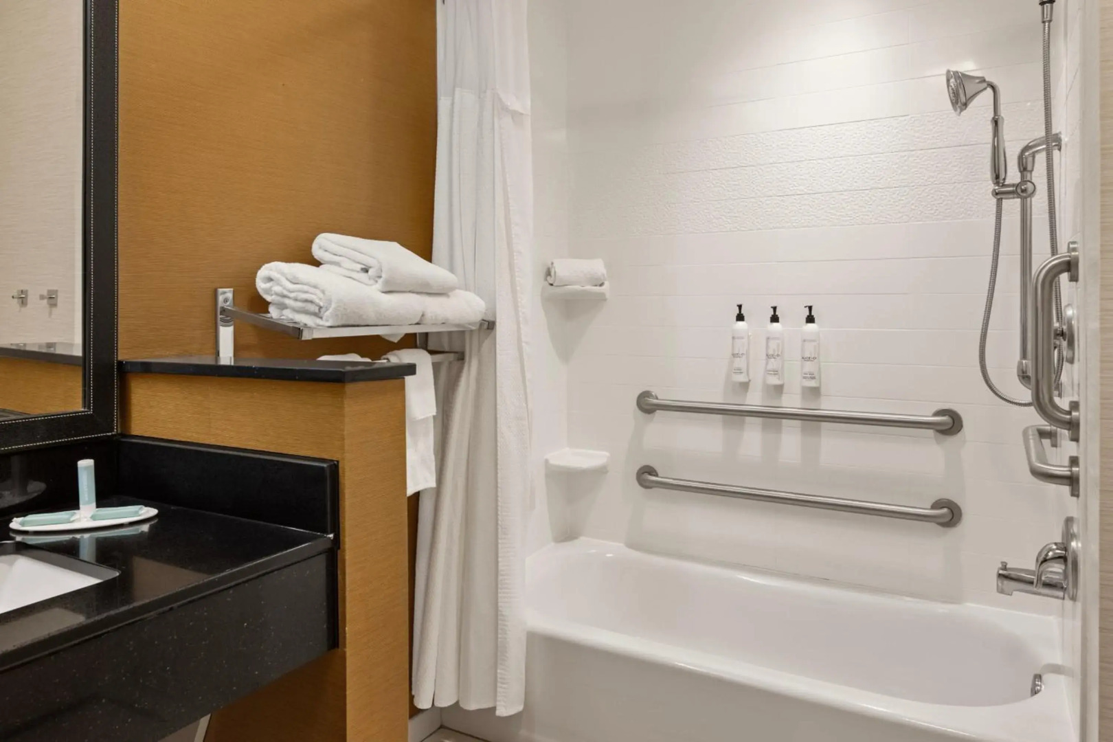 Fairfield Inn & Suites by Marriott Waterloo Cedar Falls