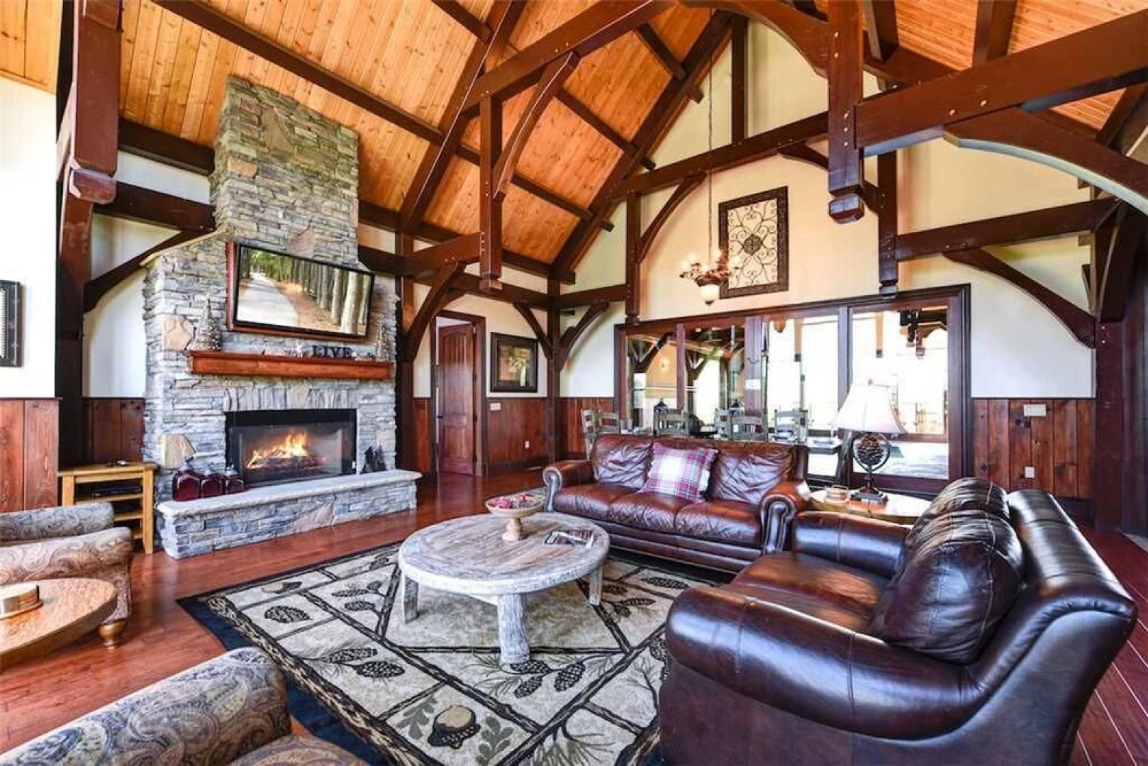 Pool On Summit Point - Four Bedroom Cabin