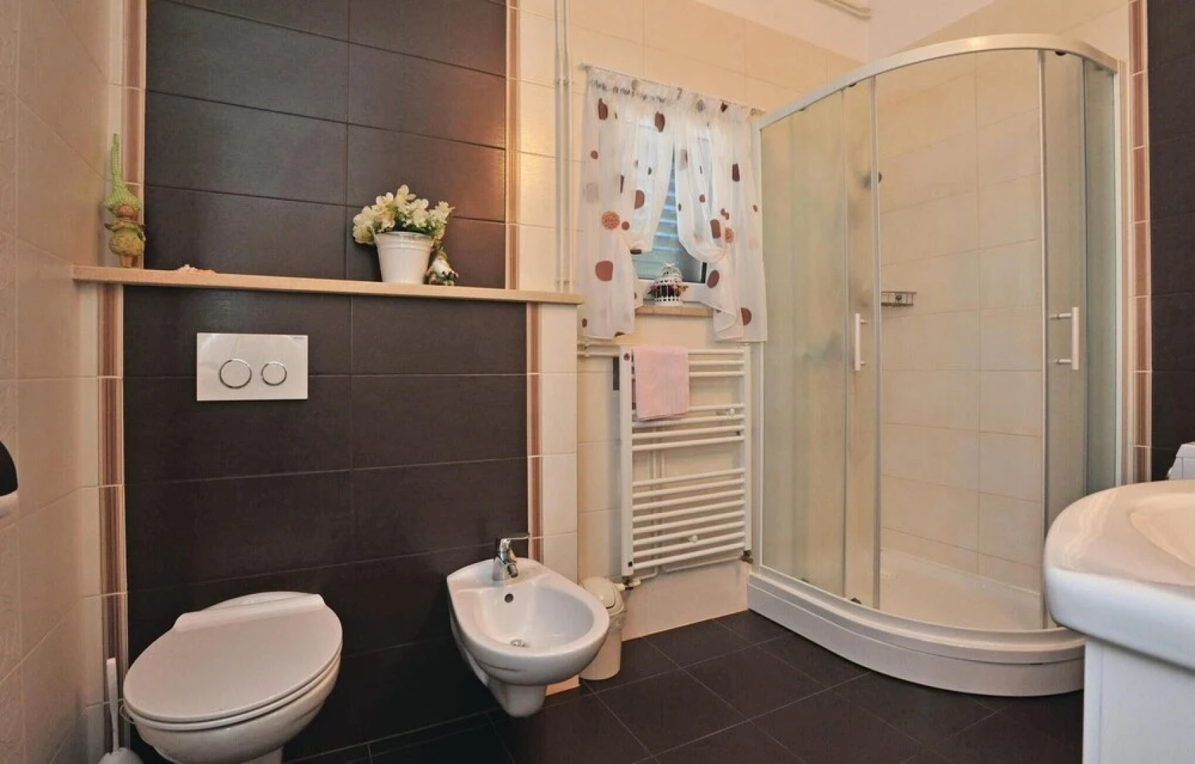 Amazing Home in Razanj With Sauna, Wifi and 6 Bedrooms