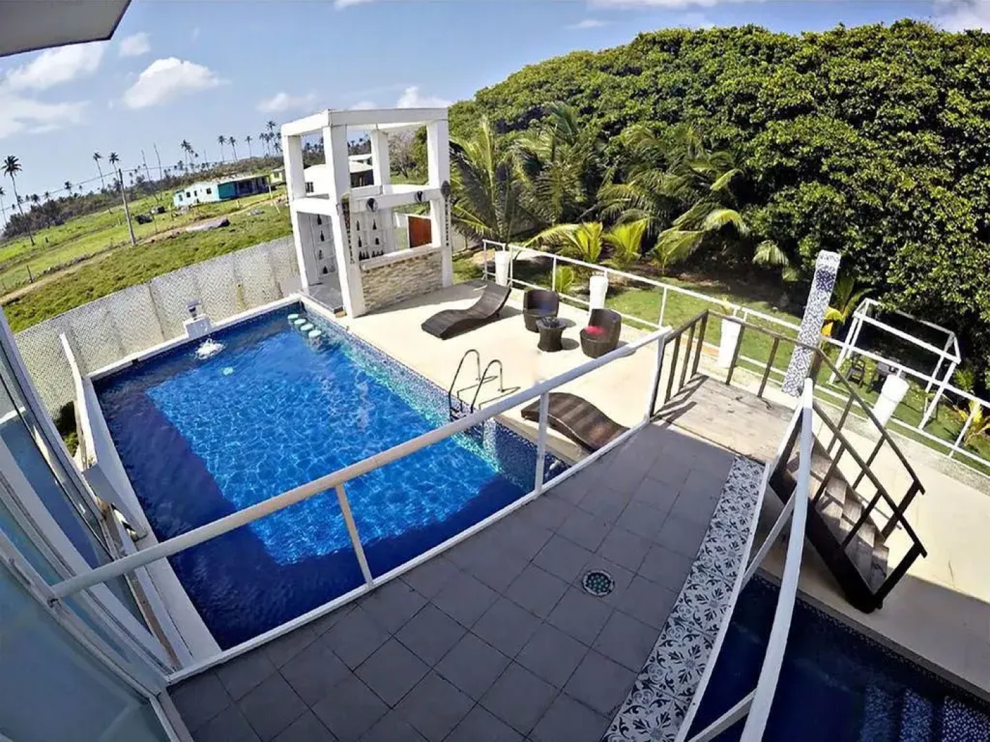 Ocean Breeze Boutique Hotel